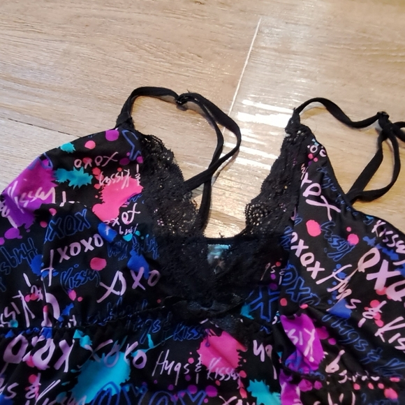 La Senza Nightie/ Night Gown/ Chemise/ Sleep Shirt - Picture 2 of 2